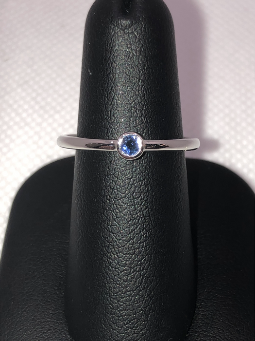10K White Gold Sapphire Ring