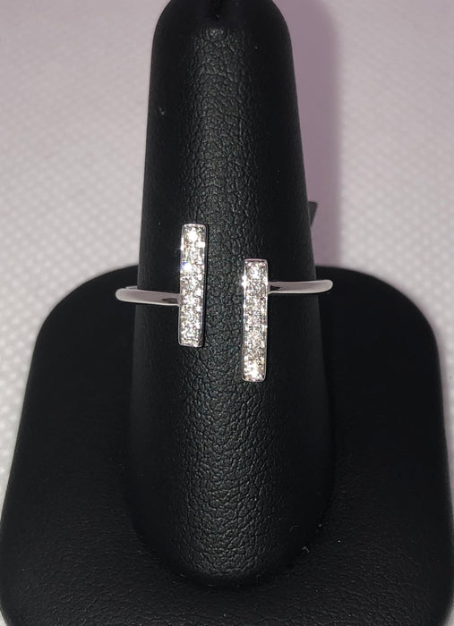 10K White Gold Ring With Diamonds