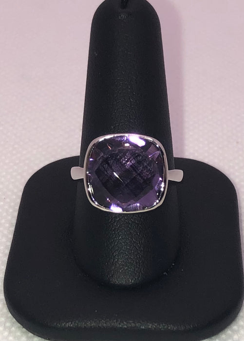 10K White Gold Amethyst Ring